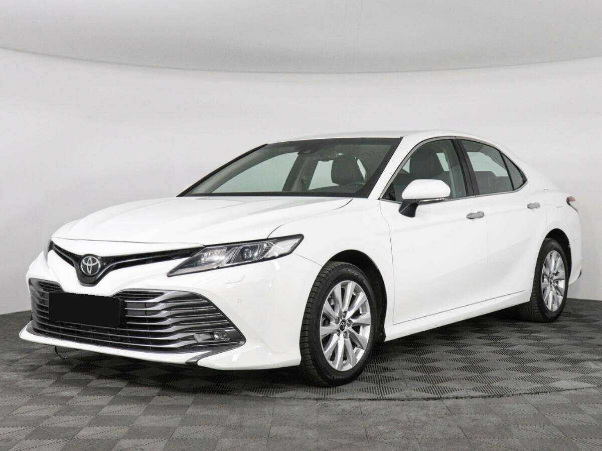 Toyota Camry, 2019