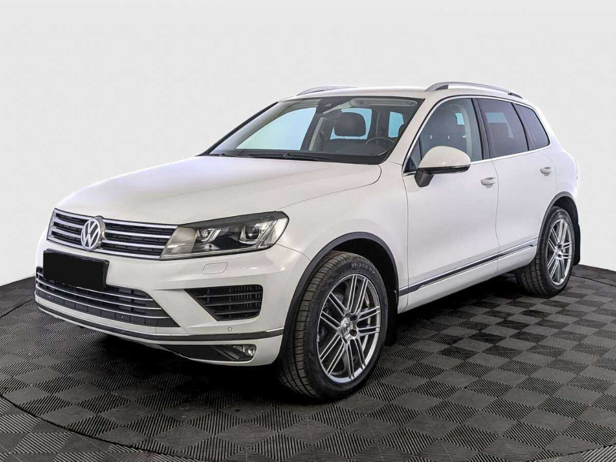 Volkswagen Touareg, 2017 - фото №1