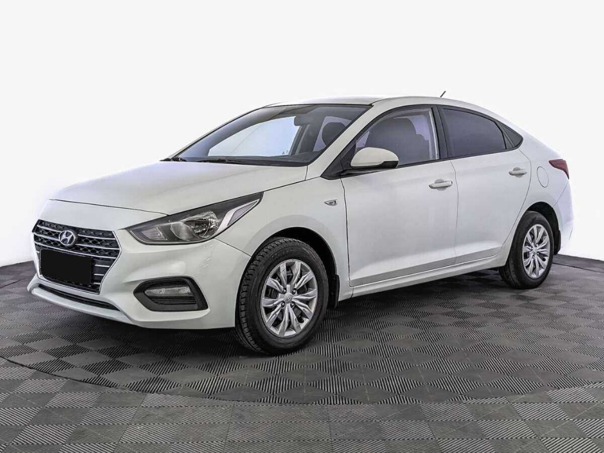 Hyundai Solaris, 2019 - фото №1