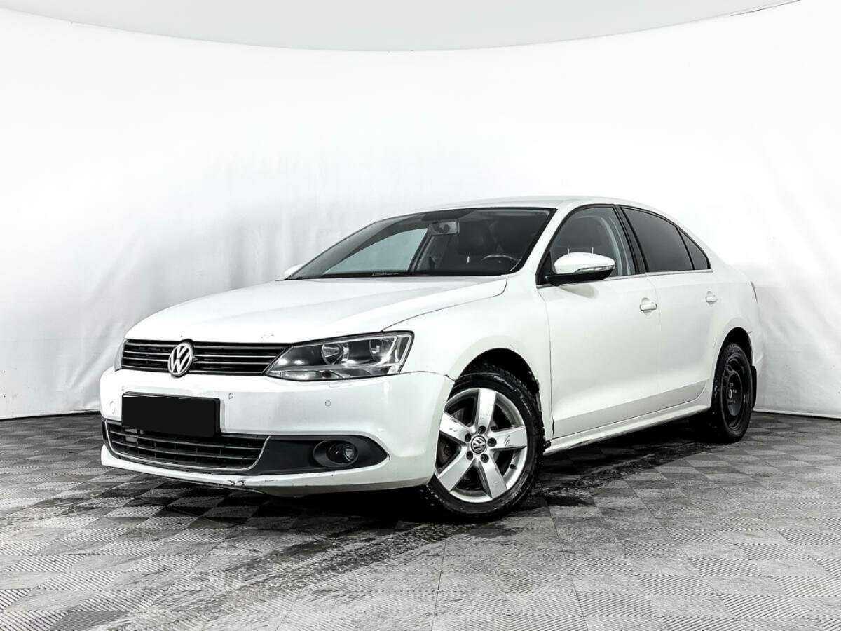 Volkswagen Jetta, 2013 - фото №1