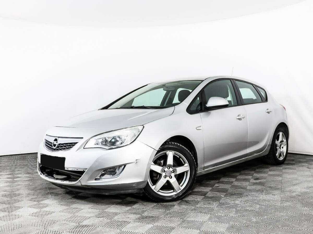 Opel Astra, 2012