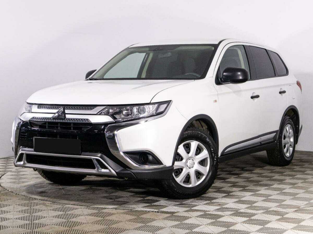 Mitsubishi Outlander, 2019 - фото №1