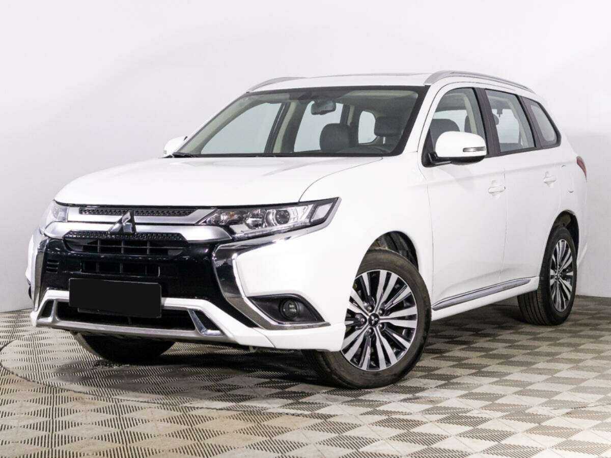Mitsubishi Outlander, 2022 - фото №1