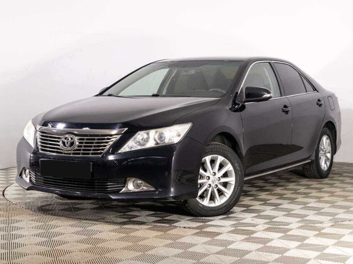 Toyota Camry, 2012 - фото №1