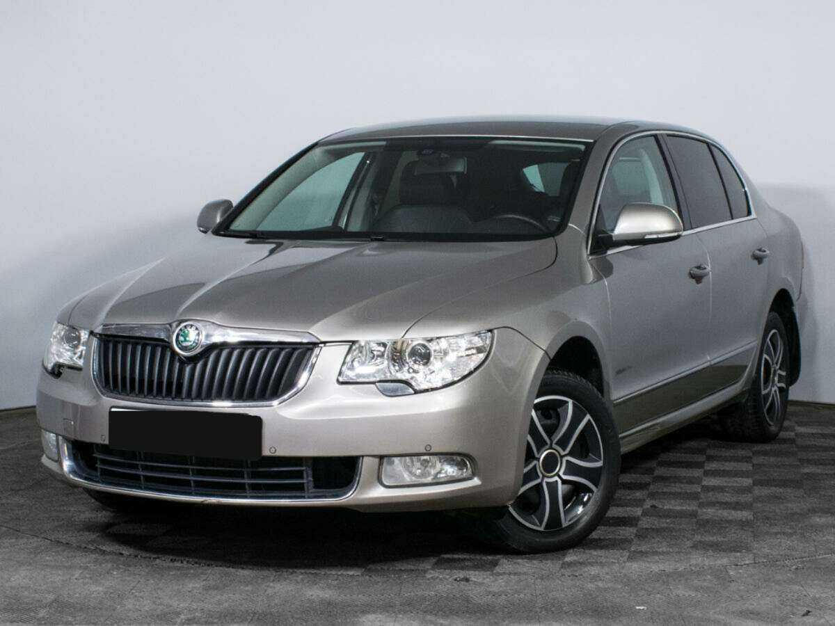 Skoda Superb DSG, 2013 - фото №1