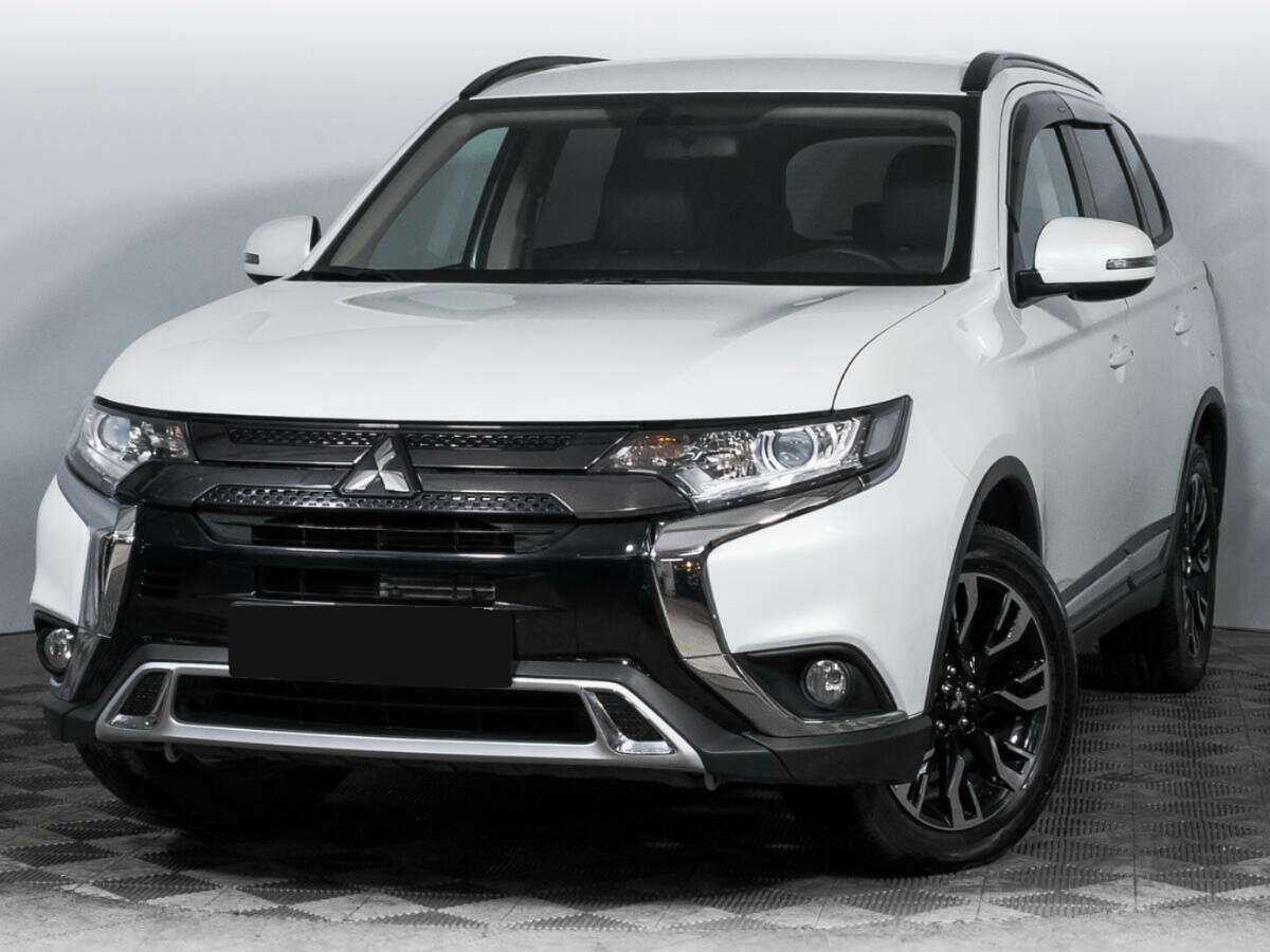 Mitsubishi Outlander, 2021
