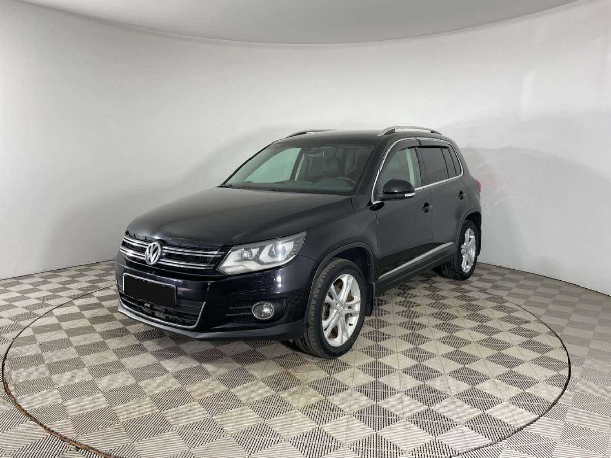 Volkswagen Tiguan, 2013 - фото №1