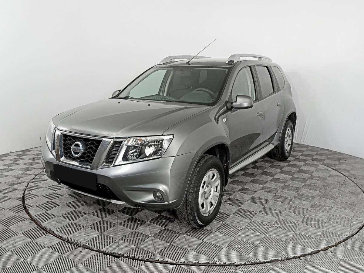 Nissan Terrano, 2016 - фото №1