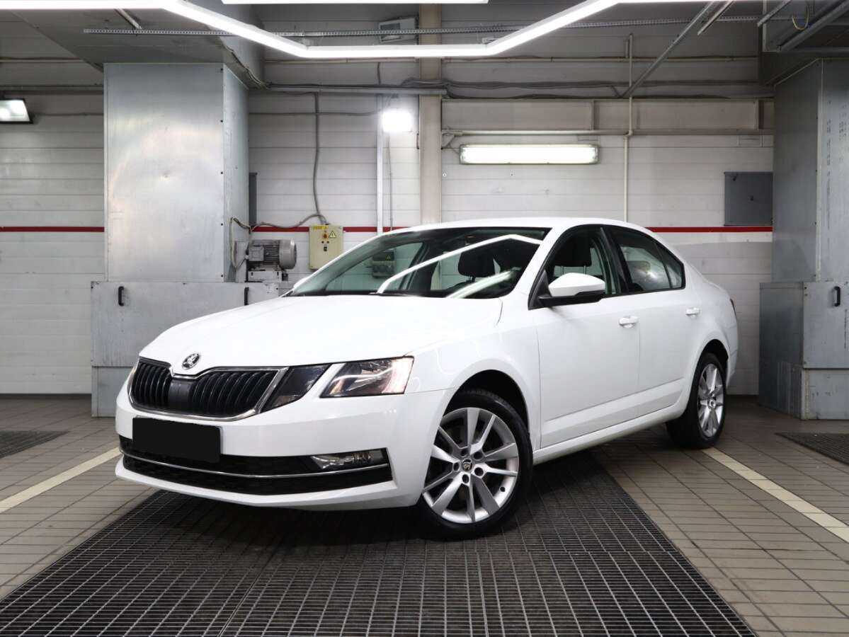 Skoda Octavia, 2018 - фото №1