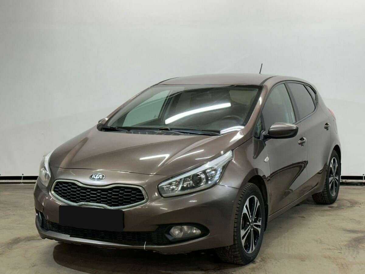 Kia Ceed, 2013 - фото №1