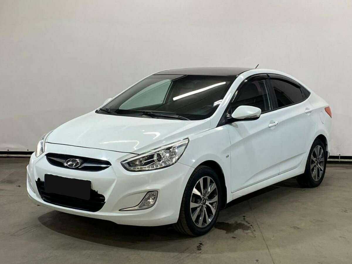 Hyundai Solaris, 2013 - фото №1