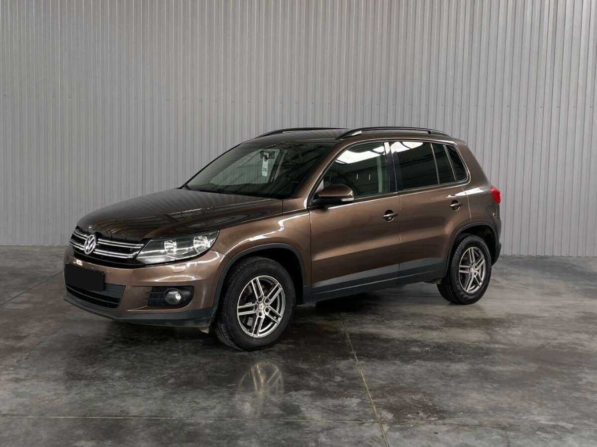 Volkswagen Tiguan, 2014 - фото №1