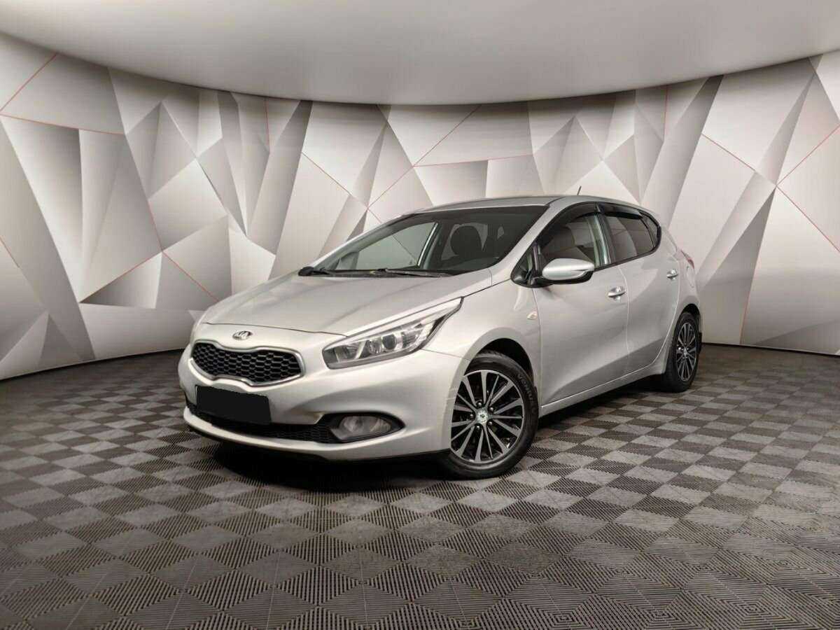 Kia Ceed, 2013