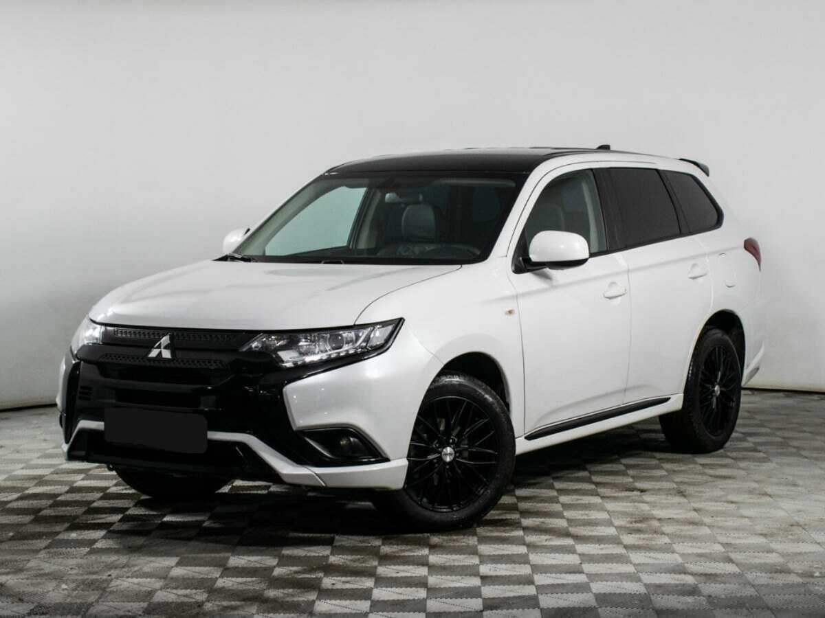 Mitsubishi Outlander, 2022