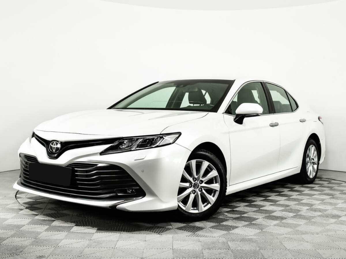 Toyota Camry, 2020