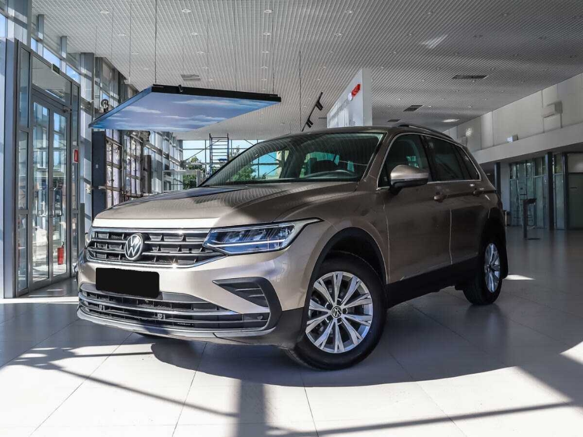 Volkswagen Tiguan, 2021 - фото №1