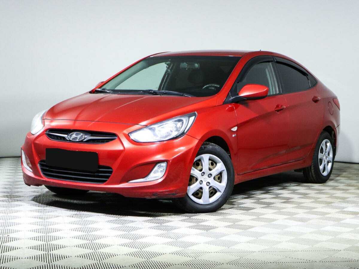 Hyundai Solaris, 2013 - фото №1