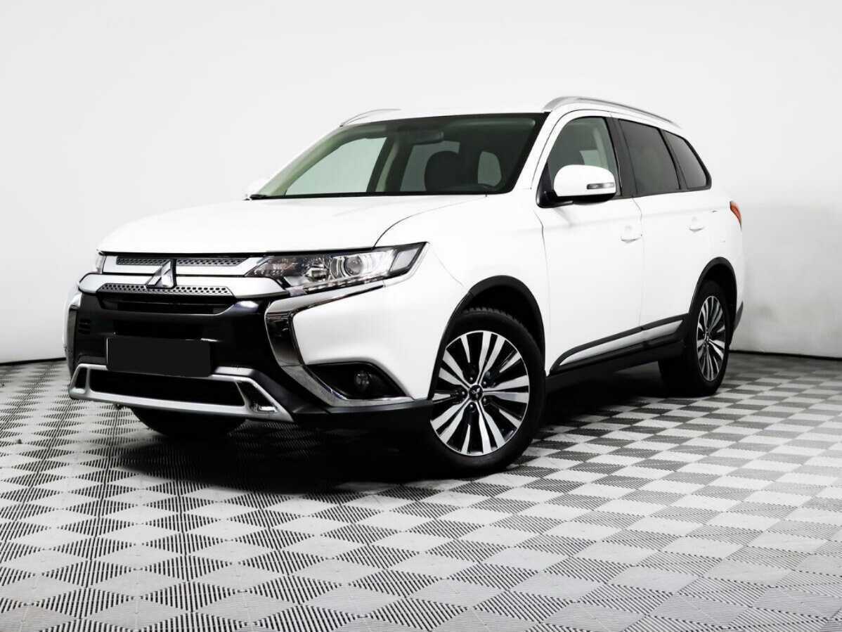 Mitsubishi Outlander, 2020