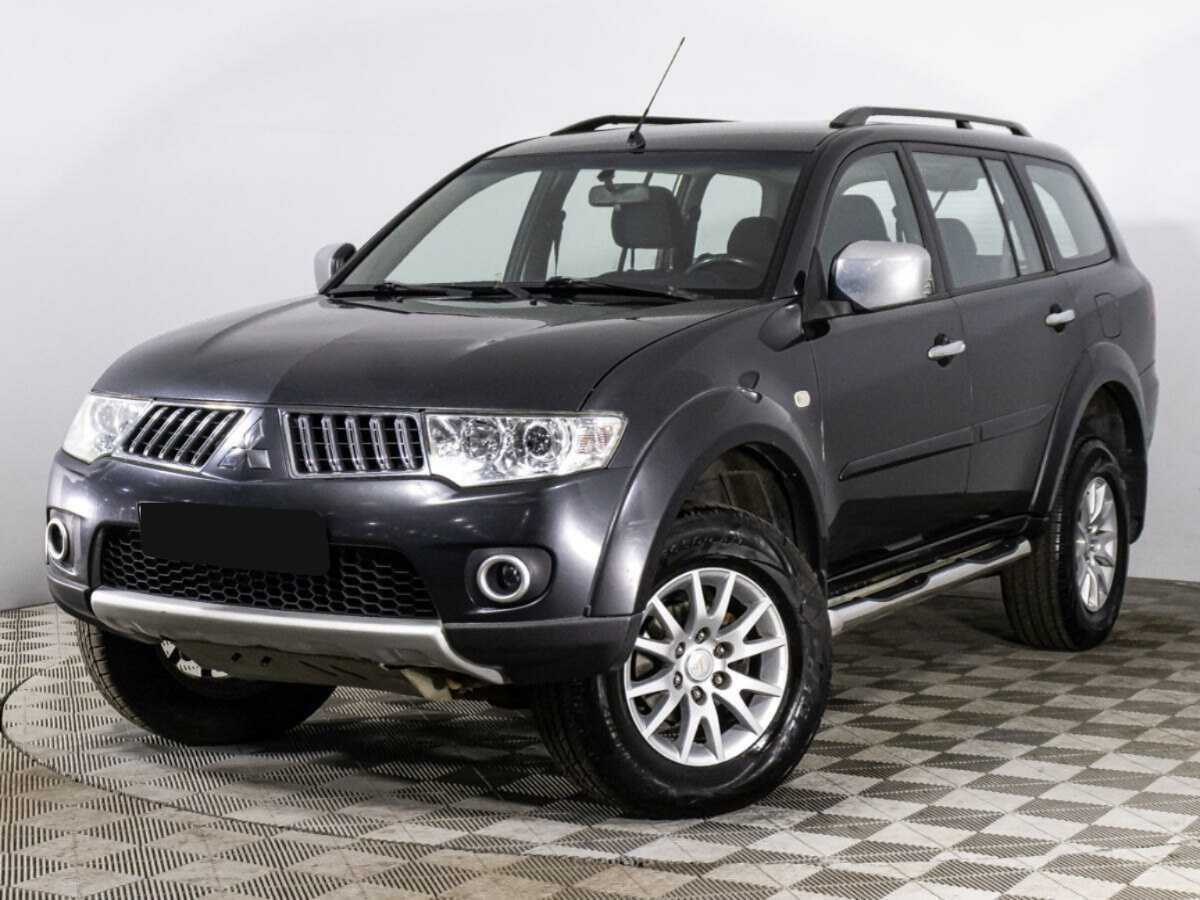 Mitsubishi Pajero Sport, 2012 - фото №1