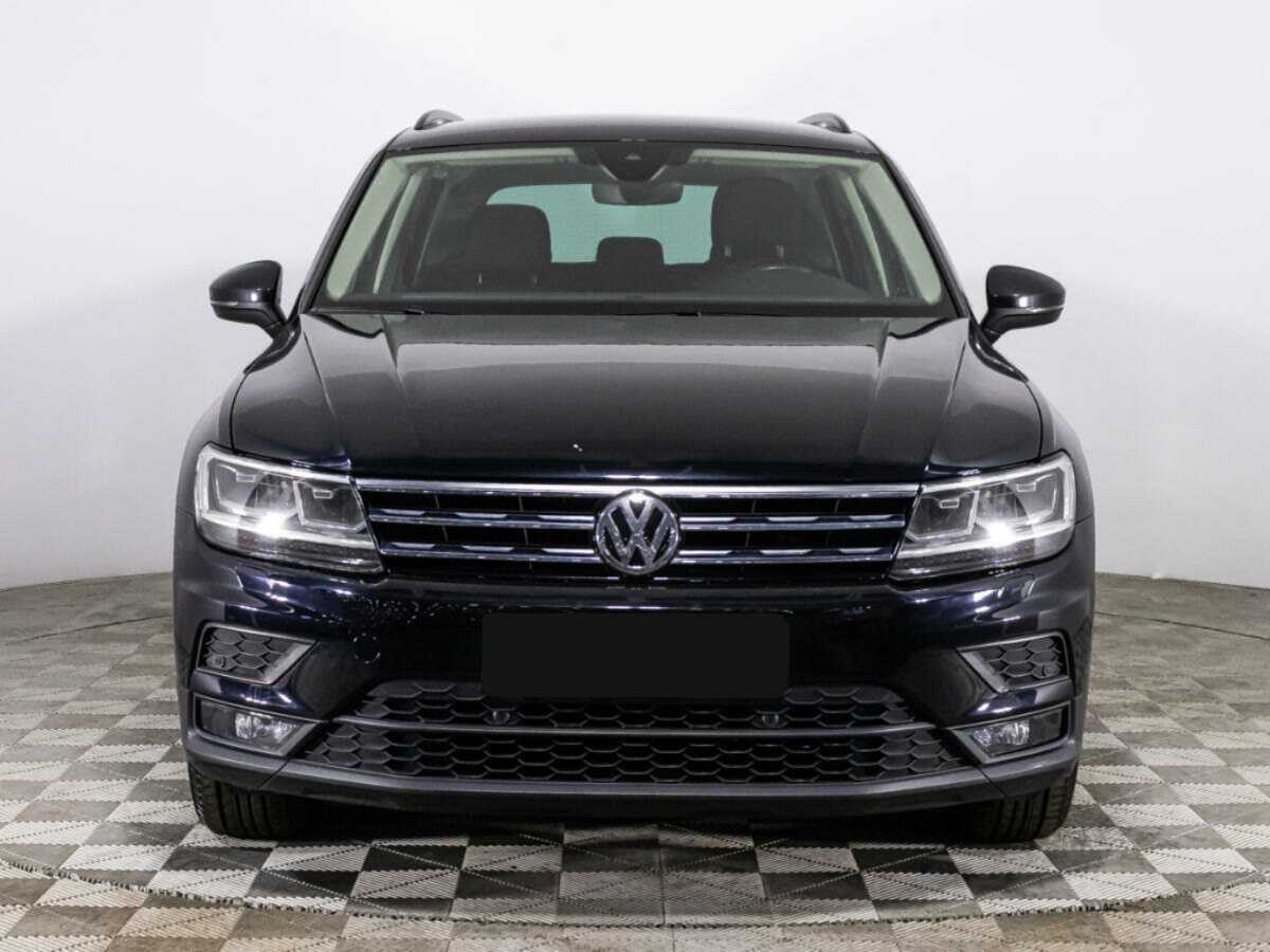 Volkswagen Tiguan, 2019 - фото №1