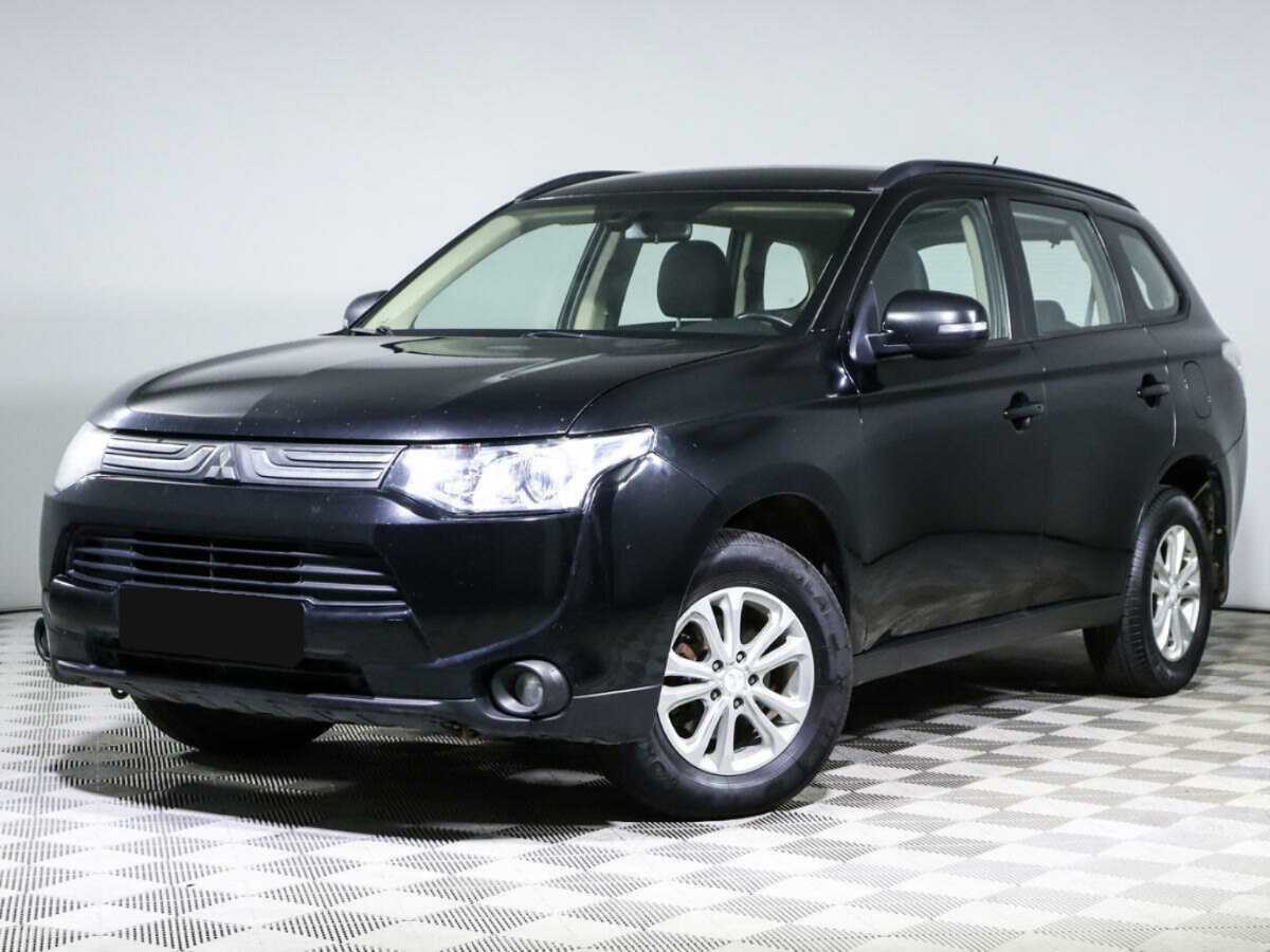 Mitsubishi Outlander, 2013 - фото №1