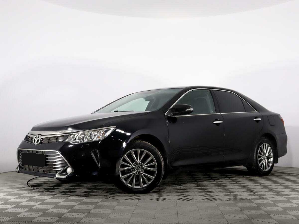 Toyota Camry, 2016