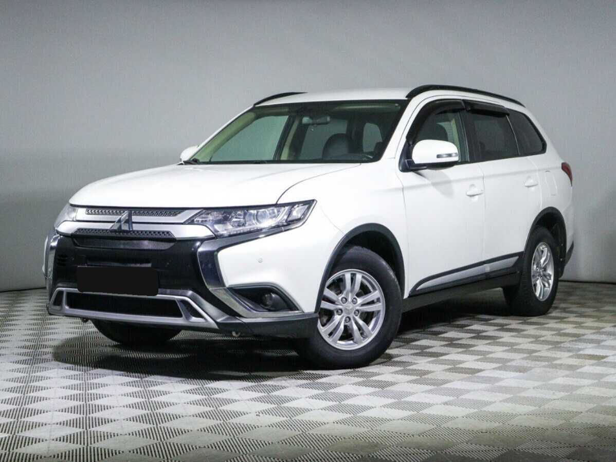 Mitsubishi Outlander, 2019 - фото №1