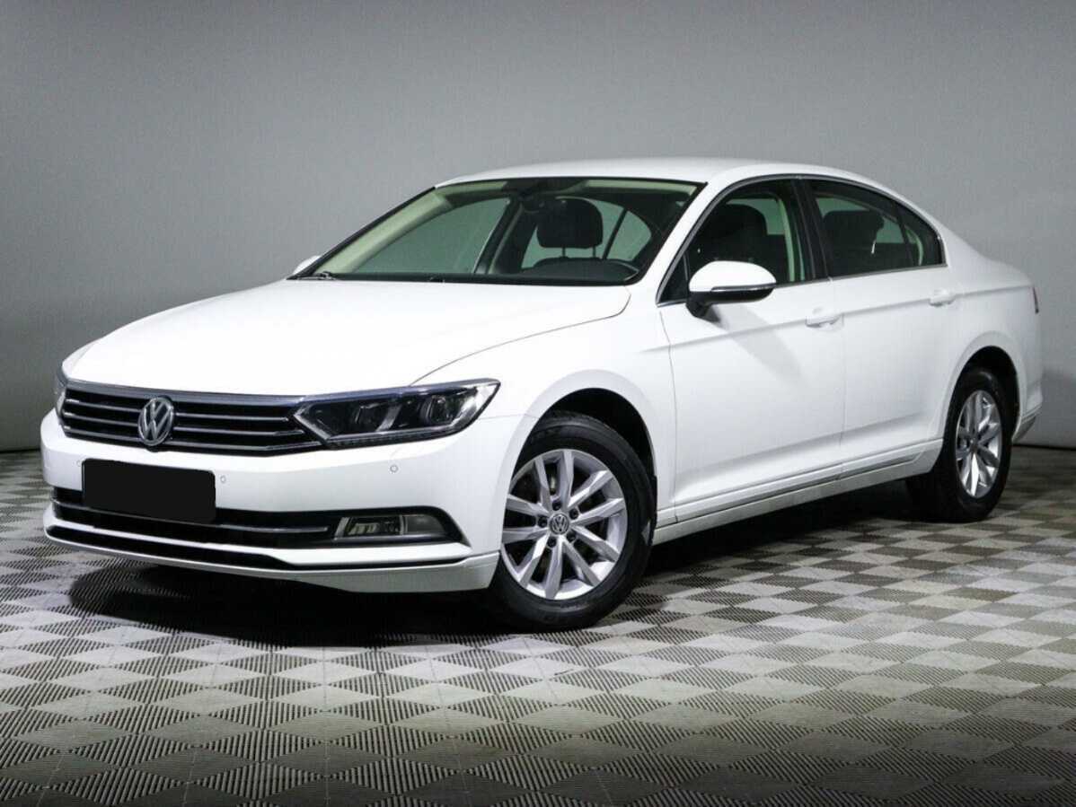 Volkswagen Passat, 2019 - фото №1