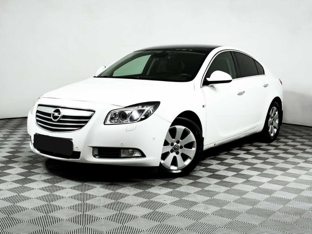 Opel Insignia, 2012 - фото №1