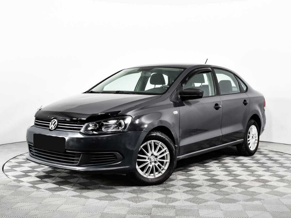 Volkswagen Polo, 2013 - фото №1