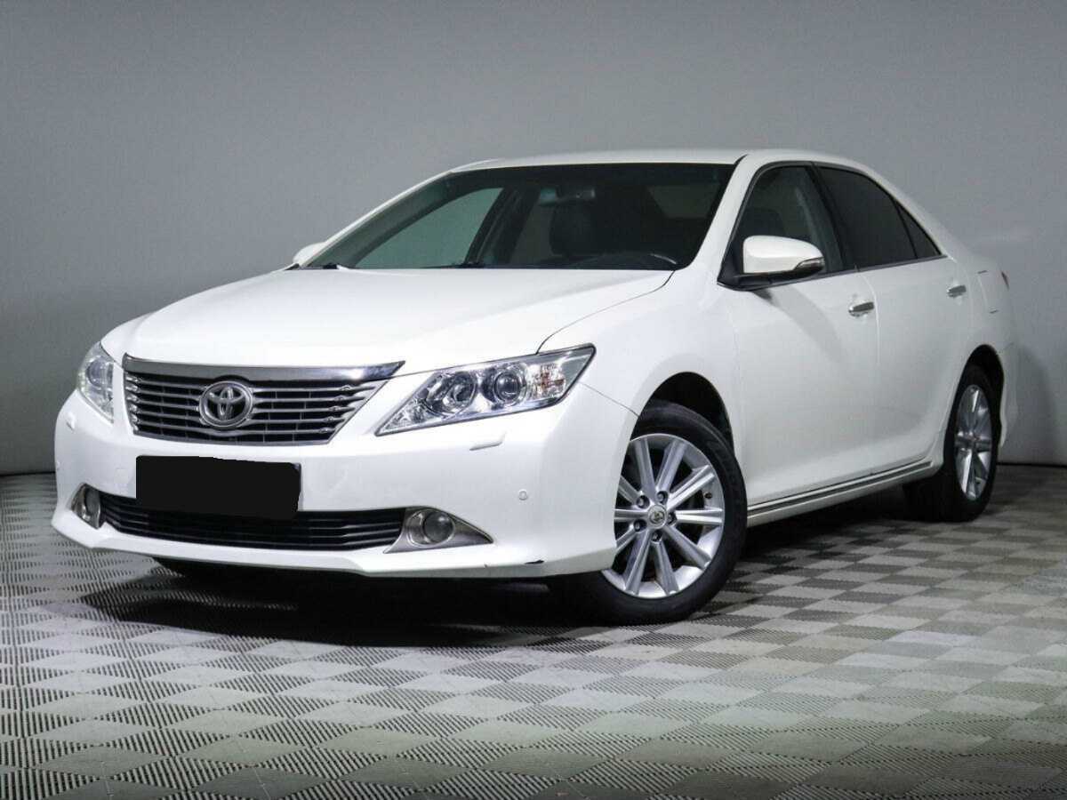 Toyota Camry, 2014