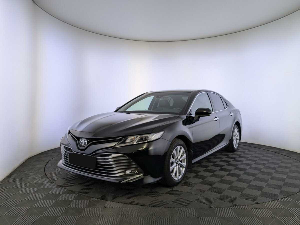 Toyota Camry, 2020