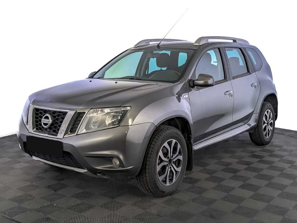 Nissan Terrano, 2015 - фото №1