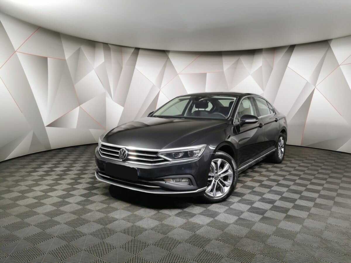 Volkswagen Passat, 2021