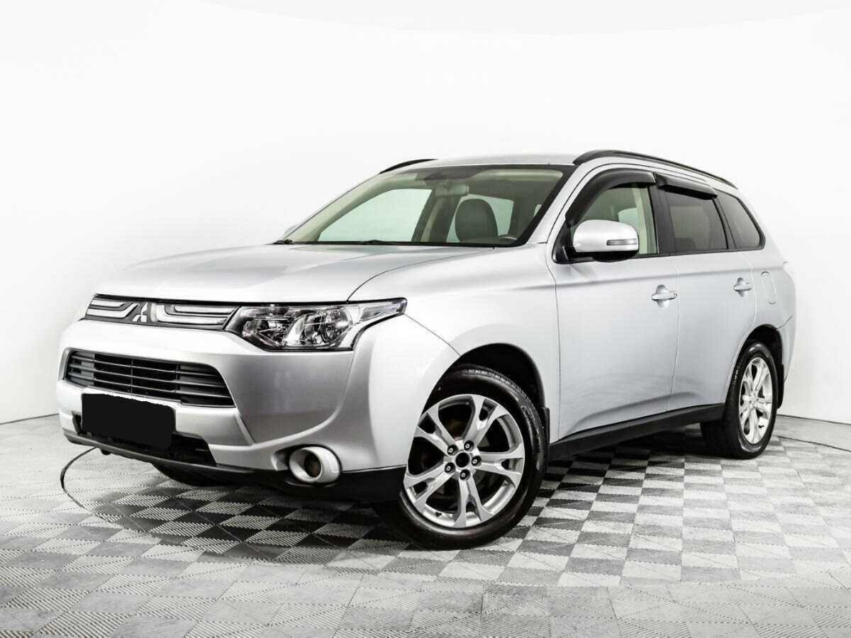Mitsubishi Outlander, 2012 - фото №1