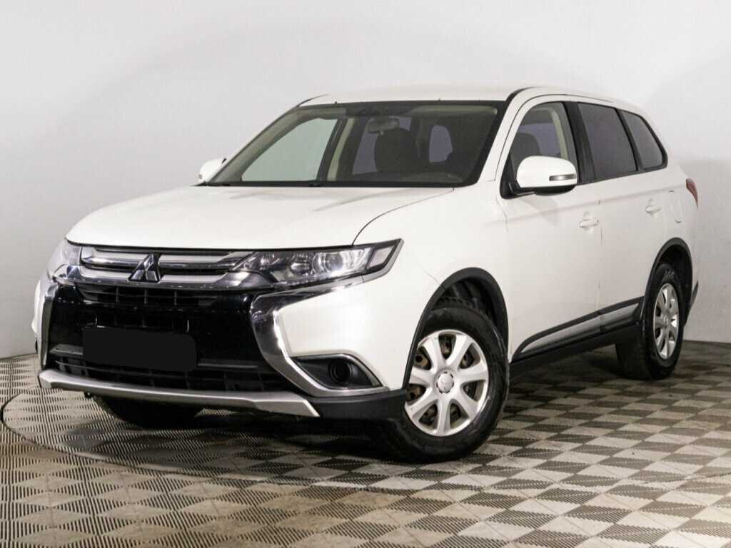 Mitsubishi Outlander, 2018 - фото №1