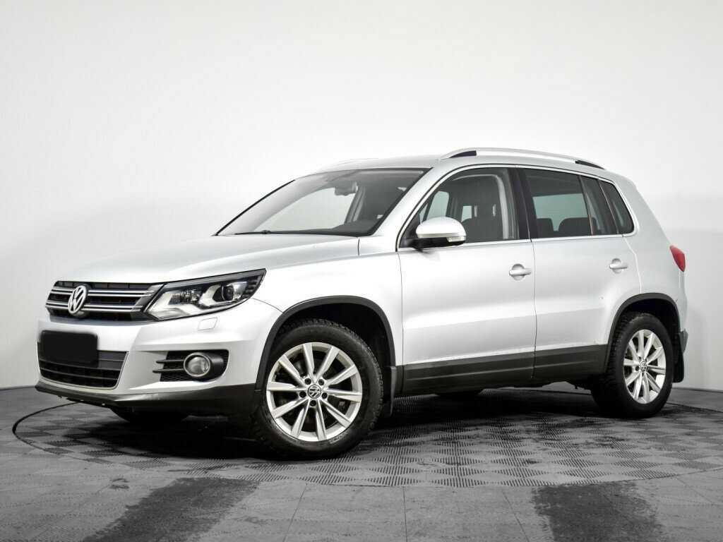Volkswagen Tiguan, 2012 - фото №1