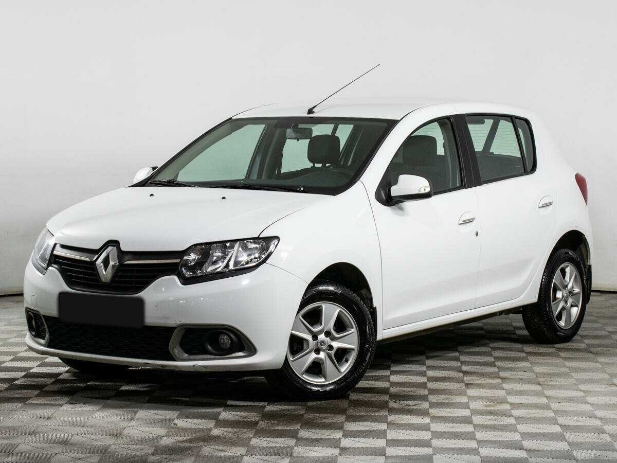 Renault Sandero, 2014 - фото №1