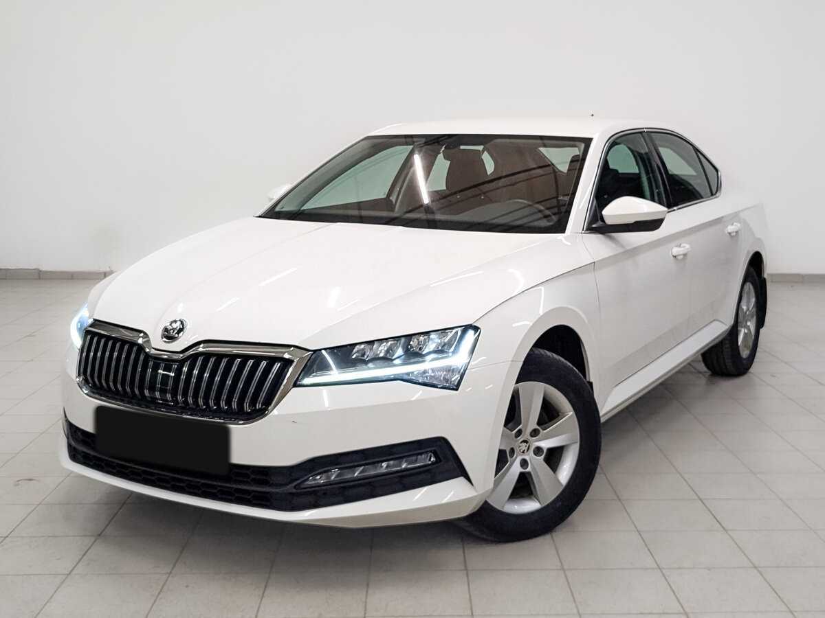 Skoda Superb, 2020 - фото №1