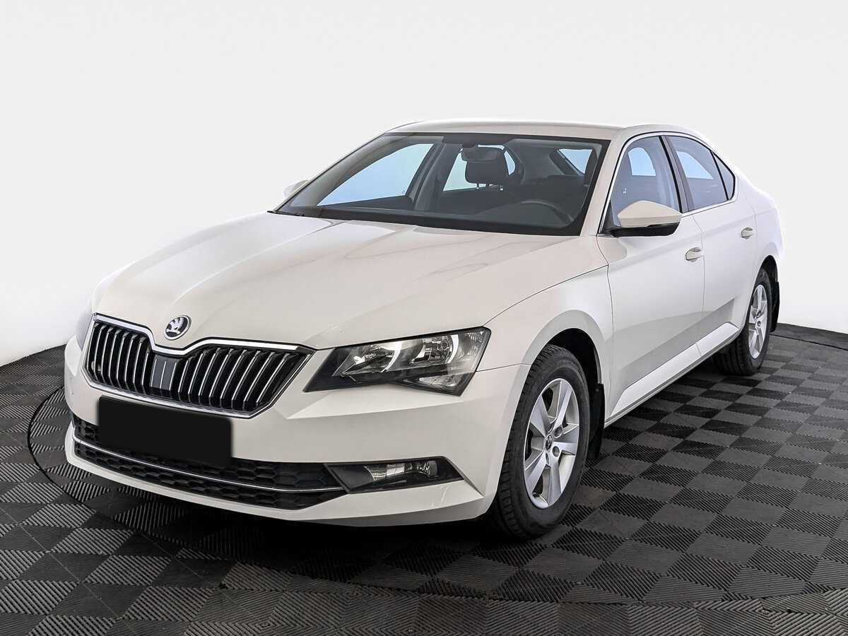 Skoda Superb, 2017 - фото №1