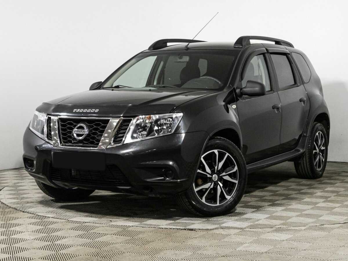 Nissan Terrano, 2014 - фото №1