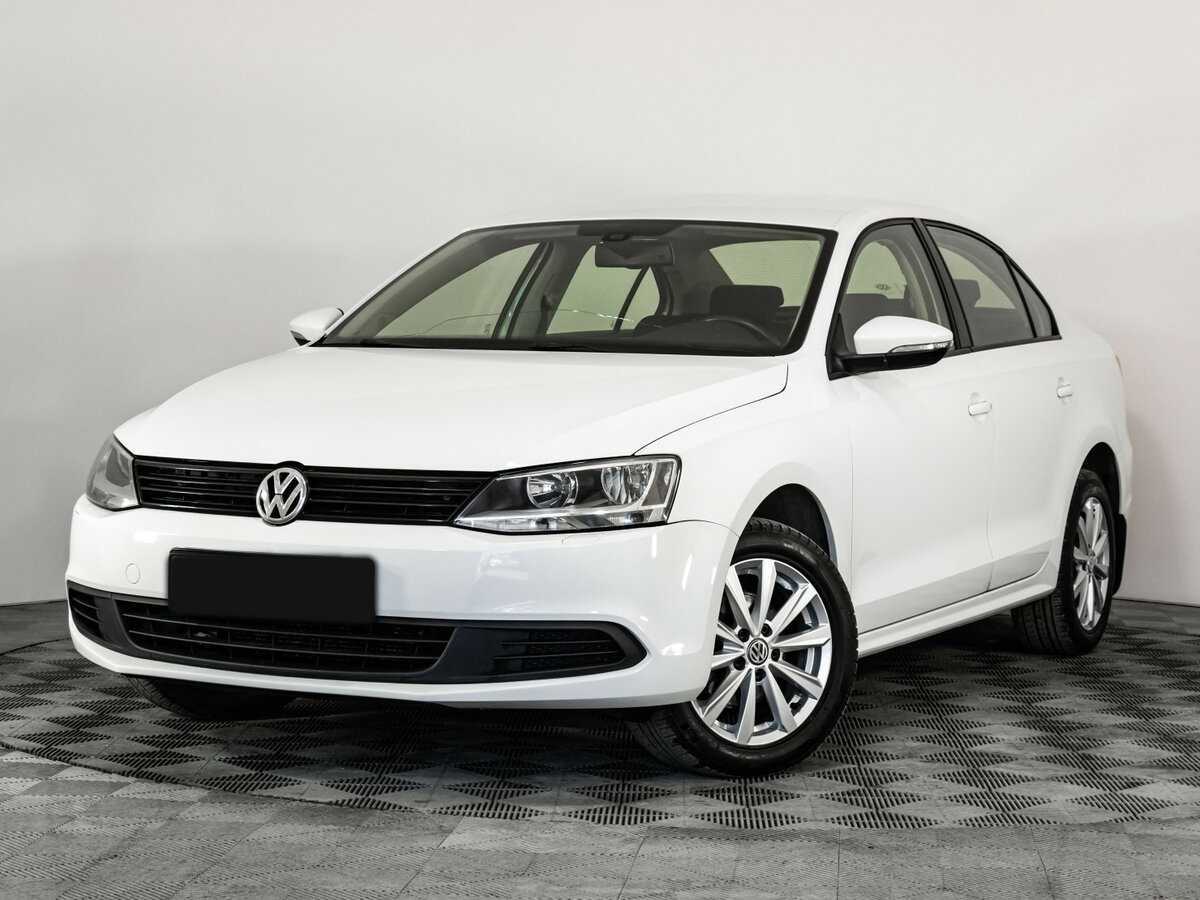 Volkswagen Jetta, 2013 - фото №1