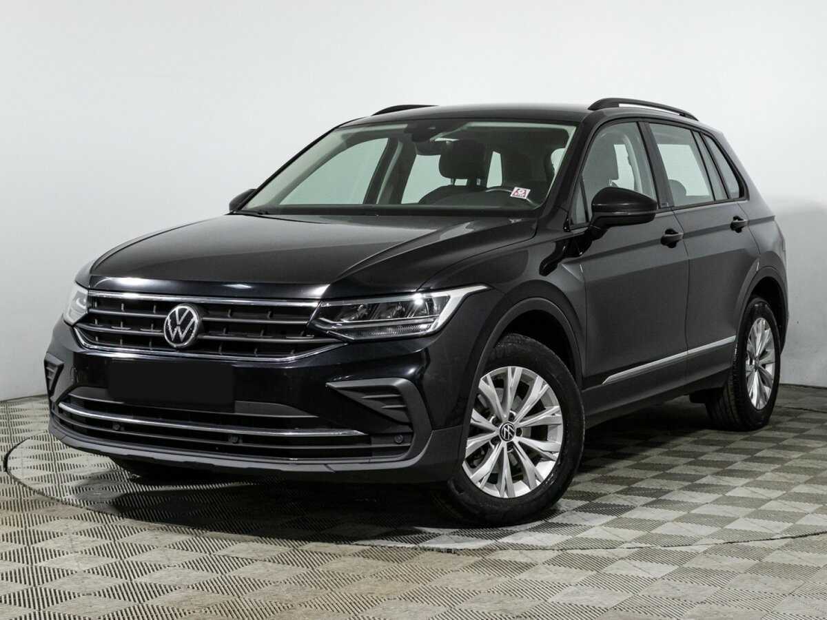 Volkswagen Tiguan, 2020 - фото №1