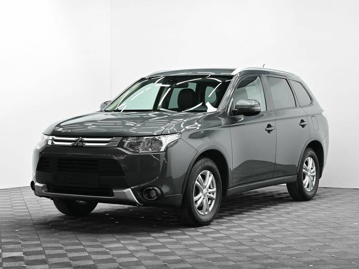 Mitsubishi Outlander, 2014