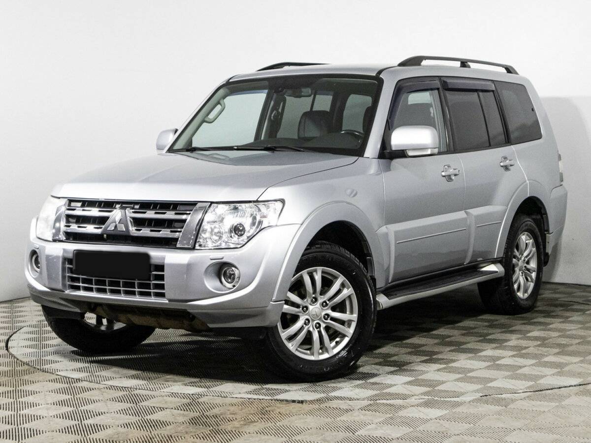 Mitsubishi Pajero, 2012 - фото №1
