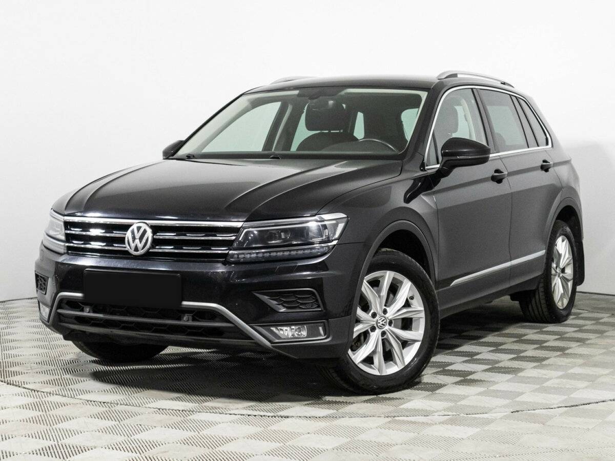 Volkswagen Tiguan, 2018 - фото №1