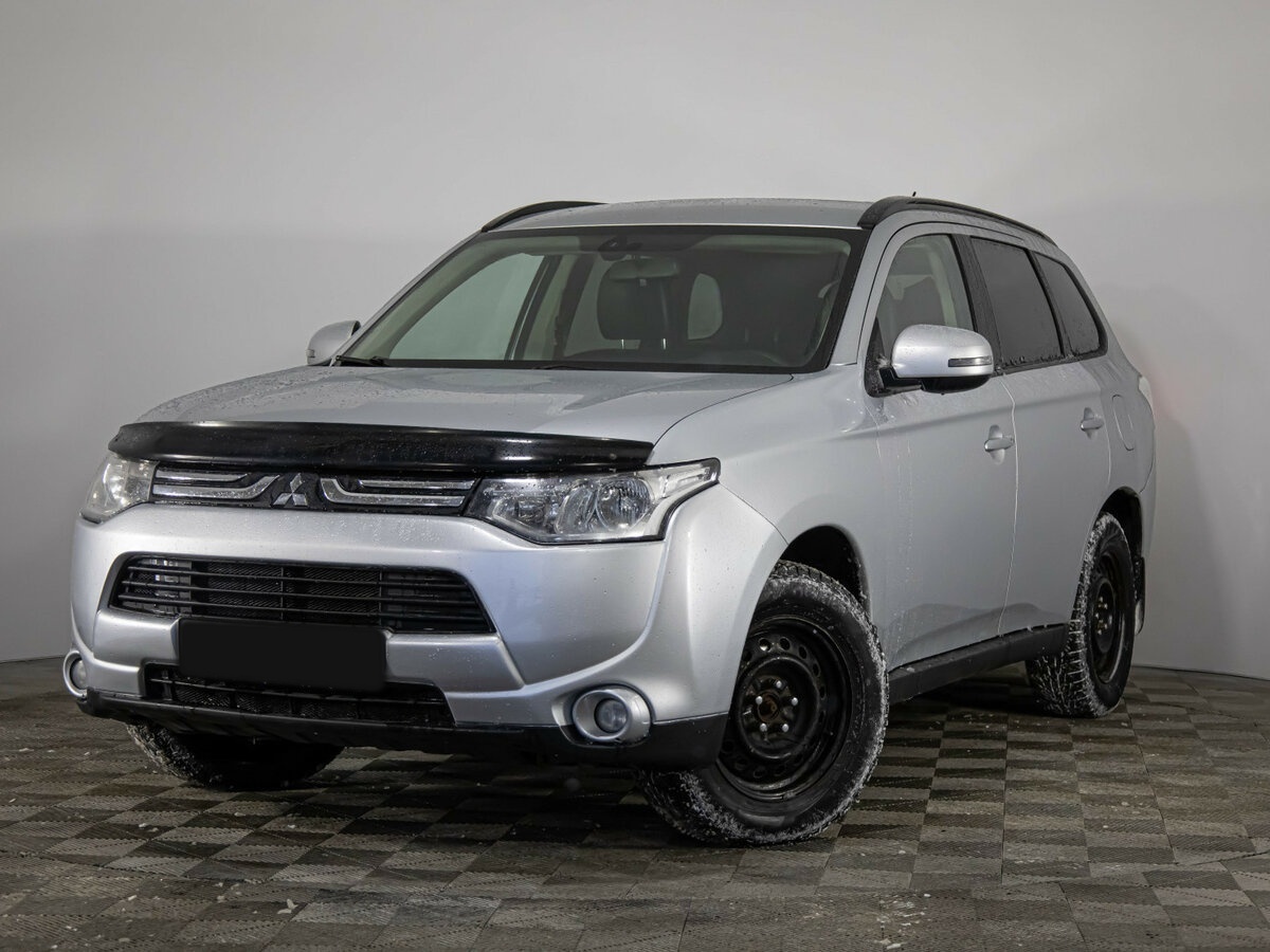 Mitsubishi Outlander III, 2013 - фото №1